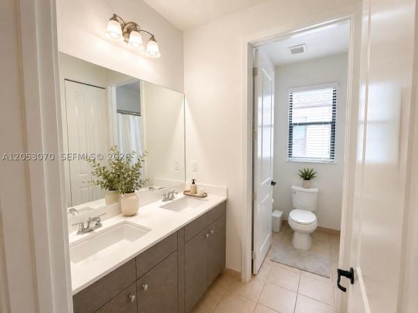 Bonterra, 3258 W 99th Pl, Hialeah, Florida 33018, image 3