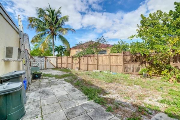 Broadview Park, 2200 SW 42nd Way #A, Fort Lauderdale, Florida 33317, image 3