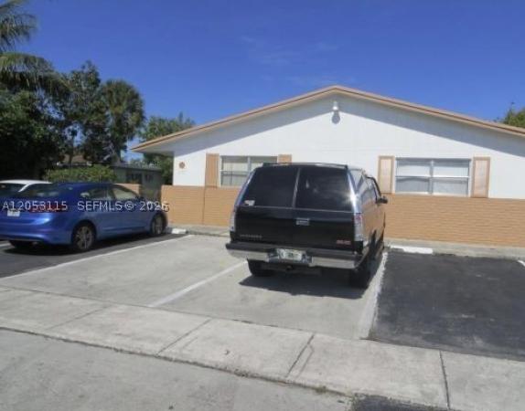 Sunshine Villas, 5311 NW 16th St, Lauderhill, Florida 33313, image 3