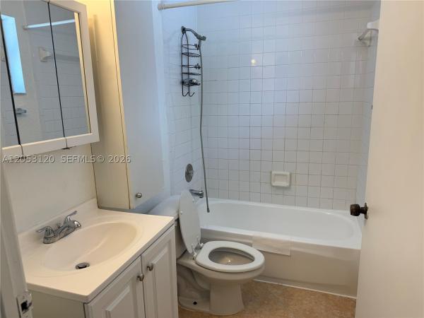 Hollywood Park, 2120 Thomas St #2122, Hollywood, Florida 33020, image 1