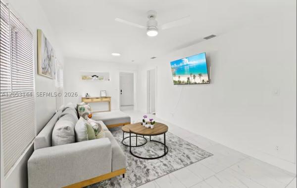 Seminole, 912 NW 2nd St, Fort Lauderdale, Florida 33311, image 3