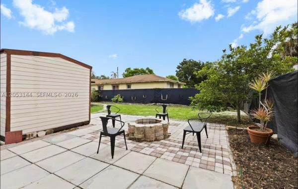 Seminole, 912 NW 2nd St, Fort Lauderdale, Florida 33311, image 1