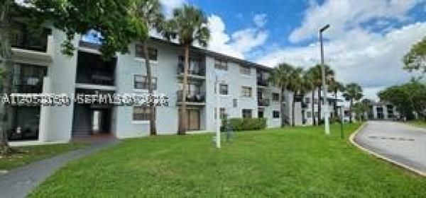 7195 NW 179th St #109, Hialeah, Florida 33015, image 1