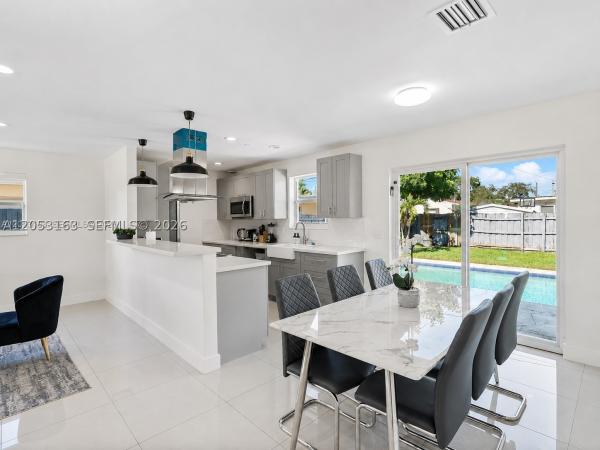 Linwood Gardens, 6441 Meade St, Hollywood, Florida 33024, image 1