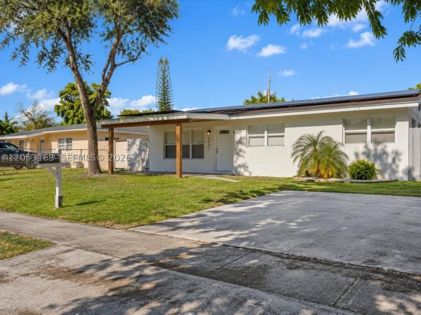 Linwood Gardens, 6441 Meade St, Hollywood, Florida 33024, image 3