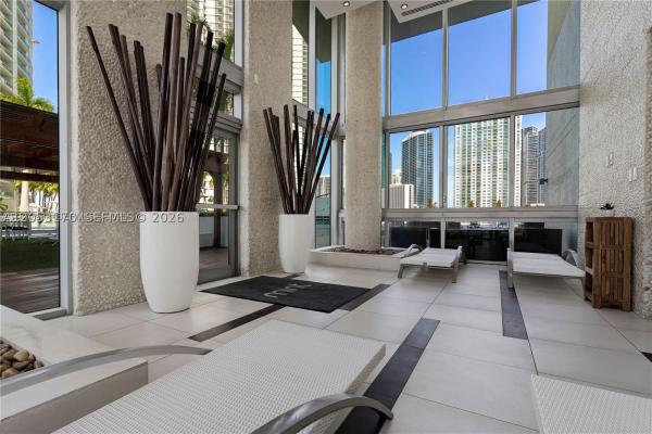 Mint At Riverfront, 92 SW 3rd St #2510, Miami, Florida 33130, image 3