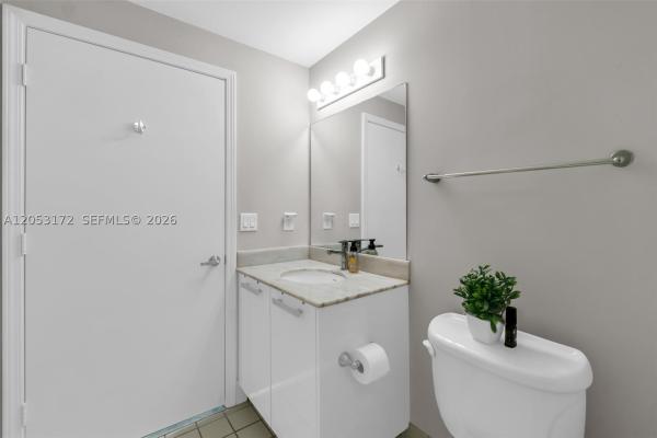 Blue On The Bay, 601 NE 36th St #904, Miami, Florida 33137, image 1