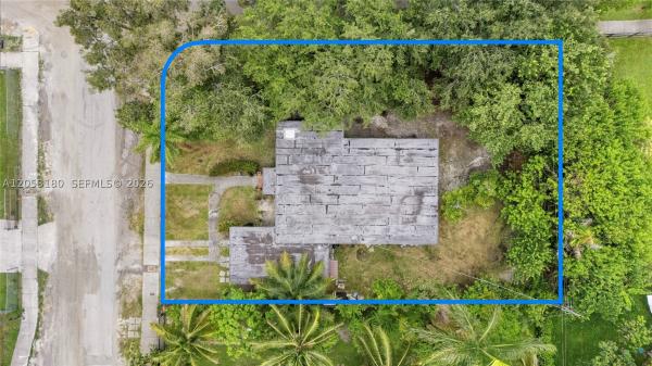 106 NW 84th St, Unincorporated Dade County, Florida 33150, image 2