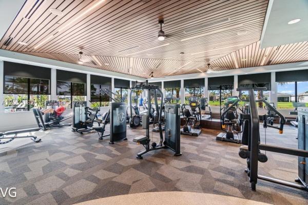 9801 Spruce Woods Dr, Boynton Beach, Florida 33473, image 2