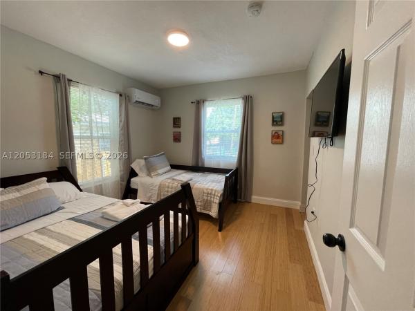 1178 NE 112th St #1, Unincorporated Dade County, Florida 33161, image 3