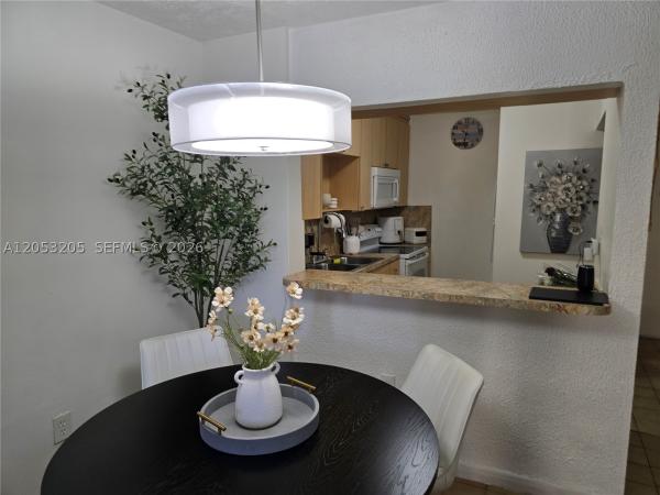Palmetto Springs, 6070 W 18th Ave #306, Hialeah, Florida 33012, image 2