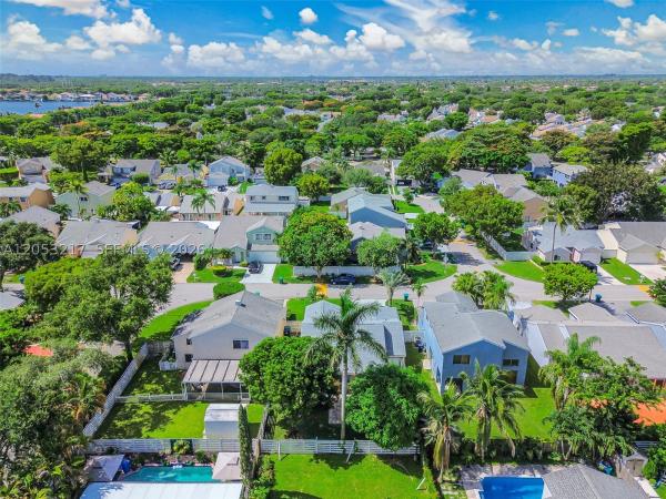 13765 SW 145th St, Unincorporated Dade County, Florida 33186, image 3