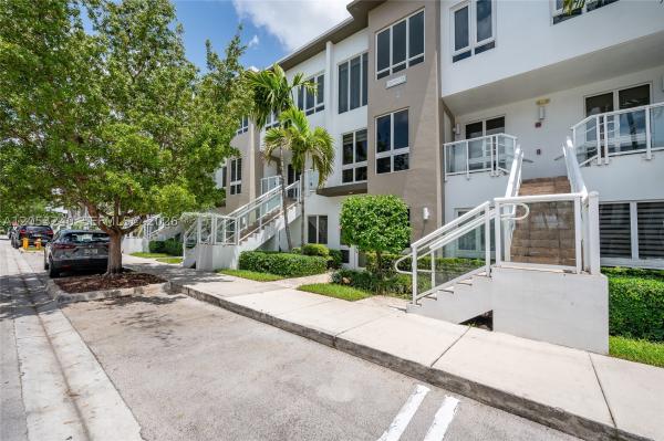 Landmark At Doral, 10265 NW 63rd Ter #204, Doral, Florida 33178, image 1