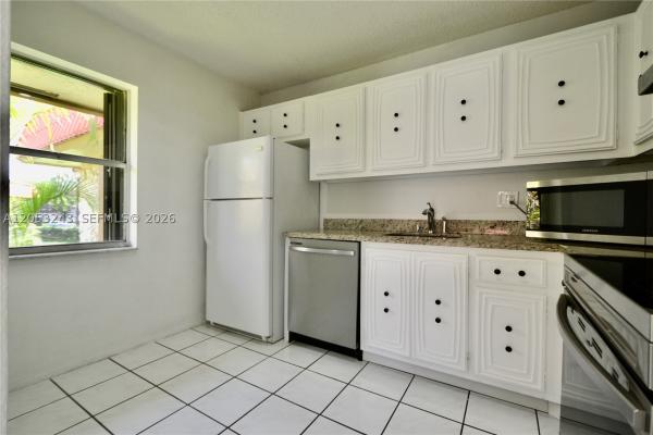 10447 SW 108th Ave #270, Unincorporated Dade County, Florida 33176, image 1