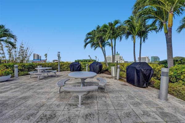 Blue On The Bay, 601 NE 36th St #811, Miami, Florida 33137, image 3