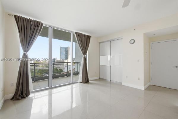 The Ivy At Riverfront, 90 SW 3rd St #1409, Miami, Florida 33130, image 3