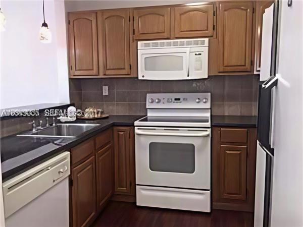 8185 NW 7th St #101, Unincorporated Dade County, Florida 33126, image 1