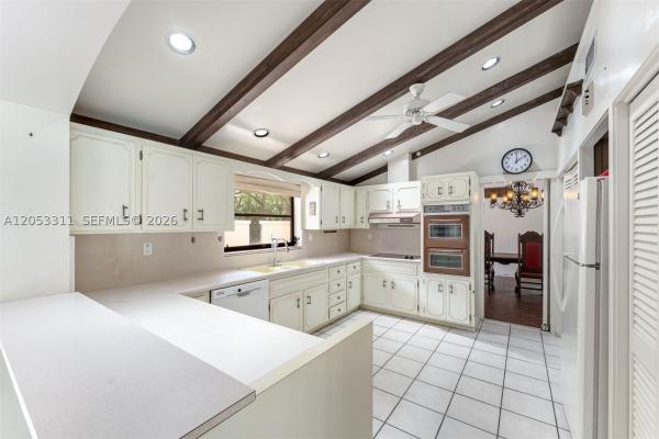 11950 SW 67th Ct, Pinecrest, Florida 33156, image 2