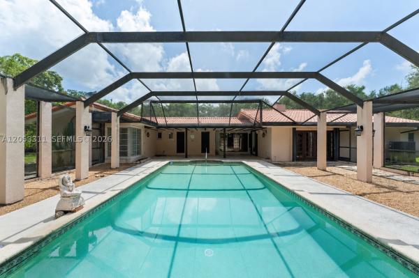 11950 SW 67th Ct, Pinecrest, Florida 33156, image 3