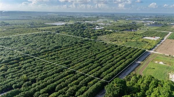  187th AVE, Unincorporated Dade County, Florida 33187, image 3