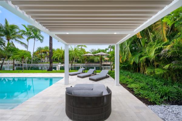 Keystone Island, 2273 Bayview Ln, North Miami, Florida 33181, image 3