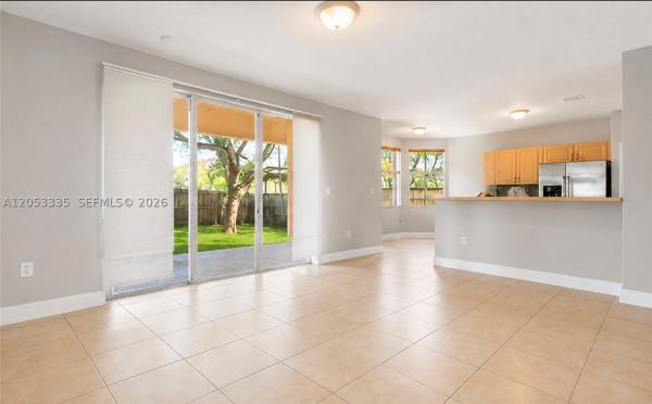 3043 SW 147th Pl, Unincorporated Dade County, Florida 33185, image 2