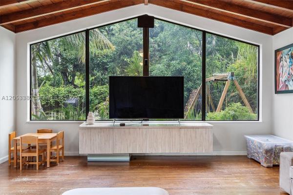 Miami Shores Residential, 275 NE 94th St, Miami Shores, Florida 33138, image 2