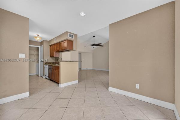 Savannah At Riverside, 995 Riverside Dr #120, Coral Springs, Florida 33071, image 2