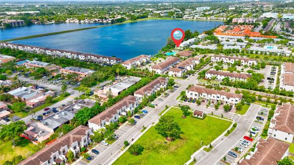 953 NE 211th St, Unincorporated Dade County, Florida 33179, image 3