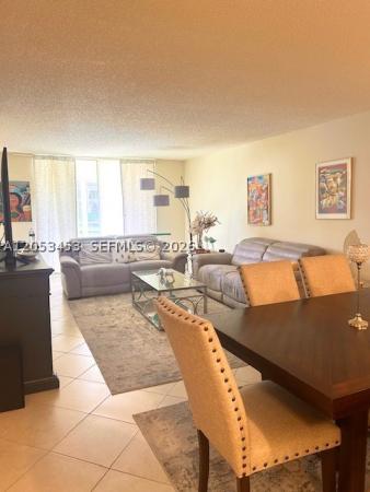 Hollybrook Golf & Tennis Club, 361 S Hollybrook Dr #104, Pembroke Pines, Florida 33025, image 1