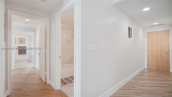 Miami, Florida 33132, image 3