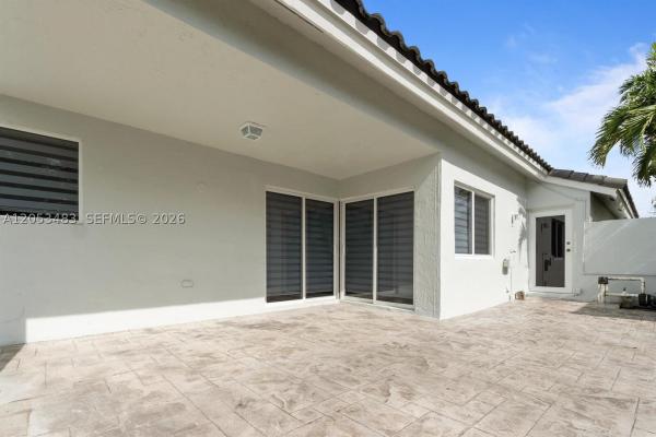 Waterford Patio Homes, 15037 Brighton Ln, Davie, Florida 33331, image 2