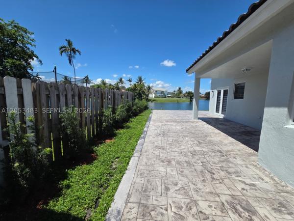 Waterford Patio Homes, 15037 Brighton Ln, Davie, Florida 33331, image 1