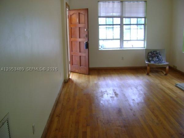 710 Pennsylvania Ave #1, Miami Beach, Florida 33139, image 3