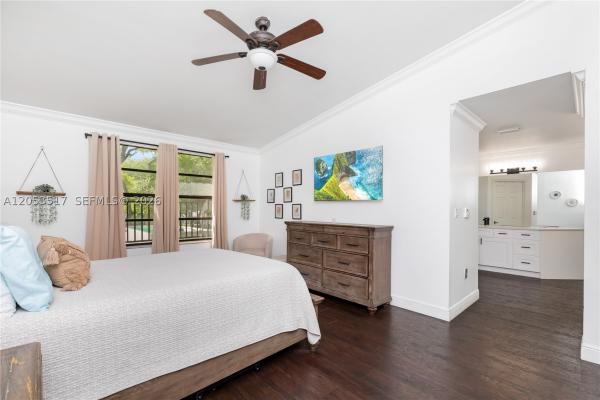 9159 Vineyard Lake Dr, Plantation, Florida 33324, image 2