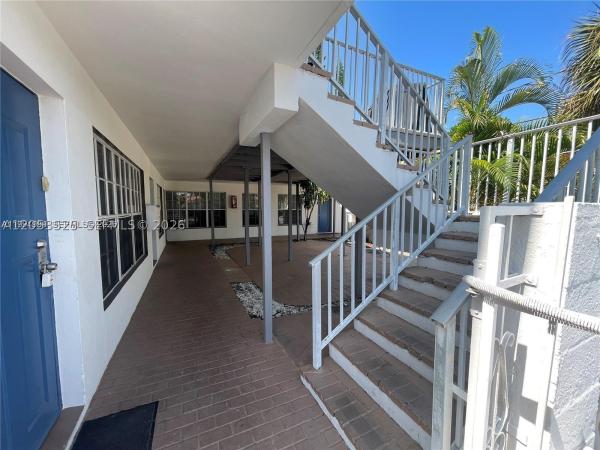 Coral Ridge Isles, 1425 NE 56th St #1-6, Fort Lauderdale, Florida 33334, image 3