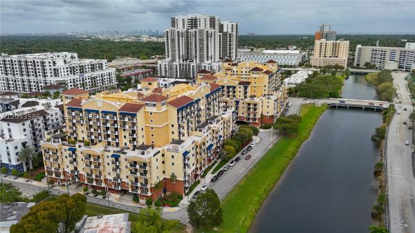 8390 SW 72nd Ave #708, Unincorporated Dade County, Florida 33143, image 1