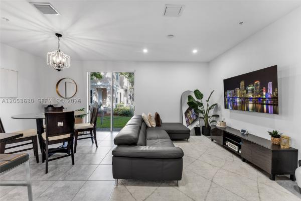 Fiji, 134 SE 28th Ter #10, Homestead, Florida 33033, image 3