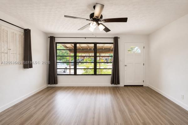 Cresthaven, 930 NE 23rd Ct, Pompano Beach, Florida 33064, image 2