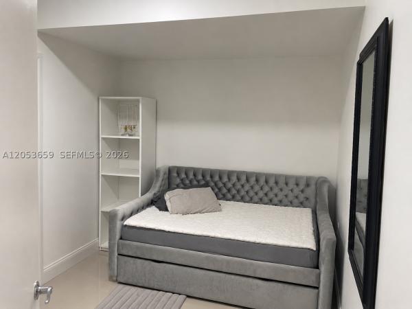 Cinnamon Place At Honeywoods, 1040 SW 85th Ter, Pembroke Pines, Florida 33025, image 3