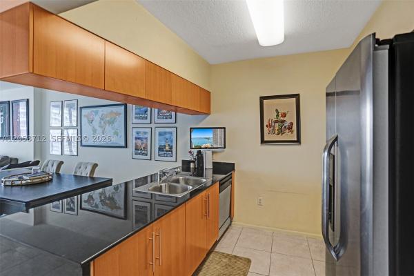 Opera Tower, 1750 N Bayshore Dr #2206, Miami, Florida 33132, image 3