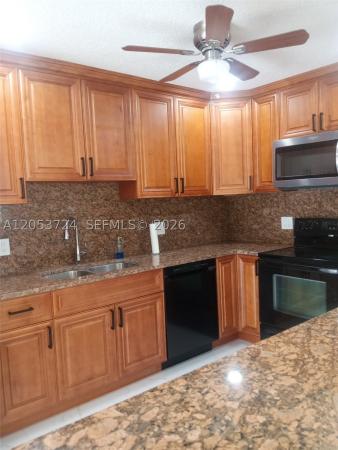 Applegreen, 6123 SW 4th Pl, Margate, Florida 33068, image 3