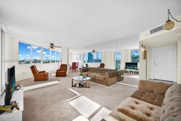 Burleigh House, 7135 Collins Ave #435, Miami Beach, Florida 33141, image 3