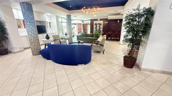 Valencia, 6001 SW 70th St #319, South Miami, Florida 33143, image 2