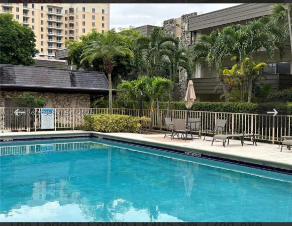 8325 SW 72nd Ave #102C, Unincorporated Dade County, Florida 33143, image 2