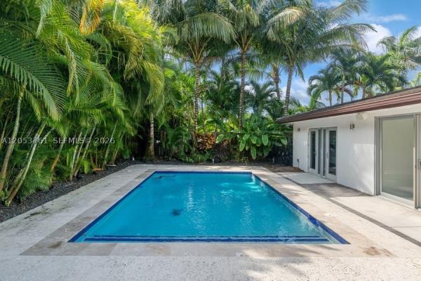 8215 SW 63rd Pl, Miami, Florida 33143, image 3