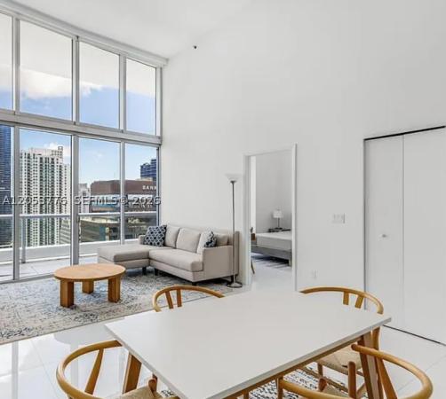 Icon Brickell Tower 2, 495 Brickell Ave #4105, Miami, Florida 33131, image 2