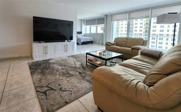 Parker Plaza Estates, 2030 S Ocean Dr #810, Hallandale Beach, Florida 33009, image 3