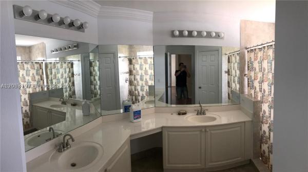 Crescent Creek, Coconut Creek, Florida 33073, image 3