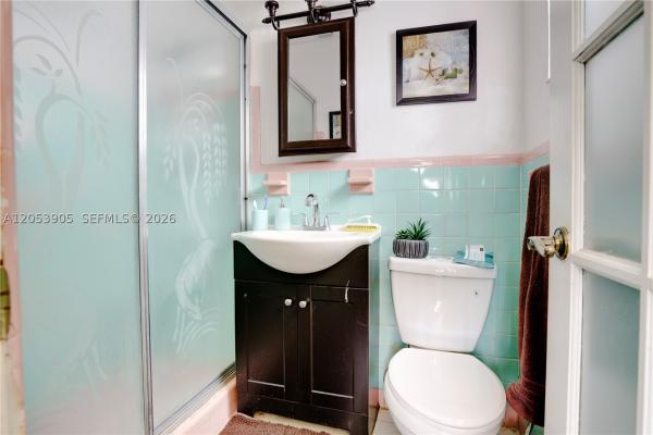 1135 NW 109th St, Unincorporated Dade County, Florida 33168, image 2